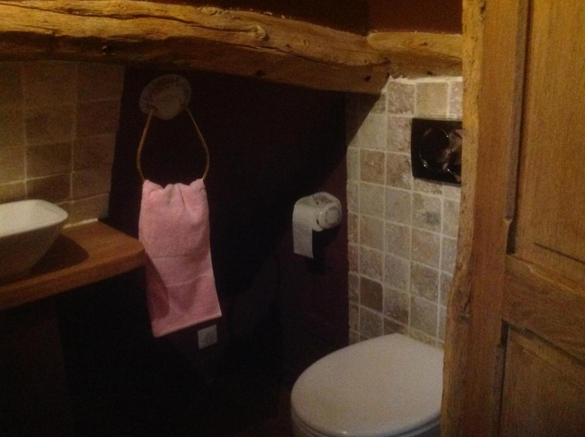 Le Clos-Masure De Beatrice Montreuil-en-Caux Kültér fotó